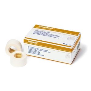 Leukopor hechtpleister, 2,5 cm x 9,2 m, 12 rollen