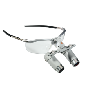 Heine HRP 3.5x Optieken met i-View op S-FRAME, beschermende lenzen, 2 sterilisatiebare zwenkarmen, draagkoord, schoonmaakdoekje, draagkoffer