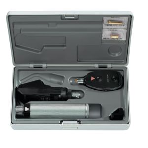 HEINE BETA 200 XHL combi-set: directe oftalmoscoop en streak retinoscoop met BETA batterijhandvat (2,5 V)