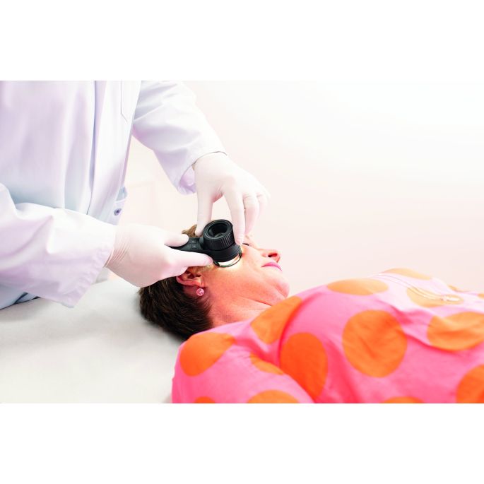 HEINE diSTANCE werkingsring voor dermatoscopisch onderzoek zonder huidcontact met de DELTA 30 en DELTA 30 PRO