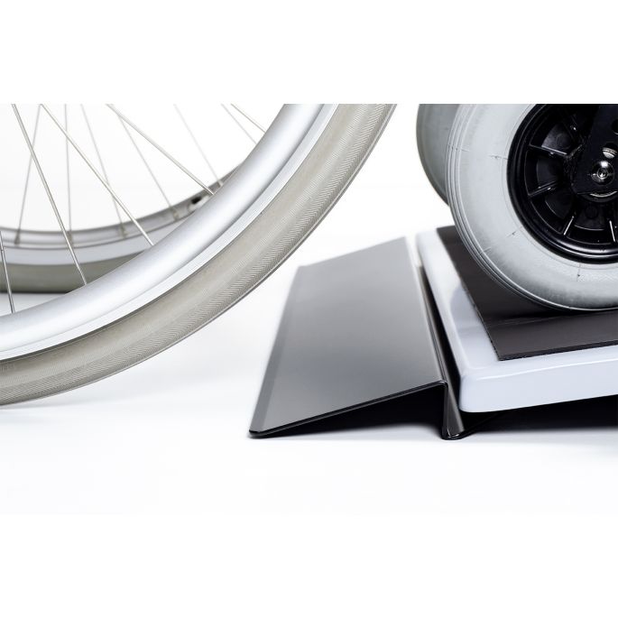 seca 667r Rolstoelweegschaal met leuning, EMR-comptabiliteit en RS232- interface